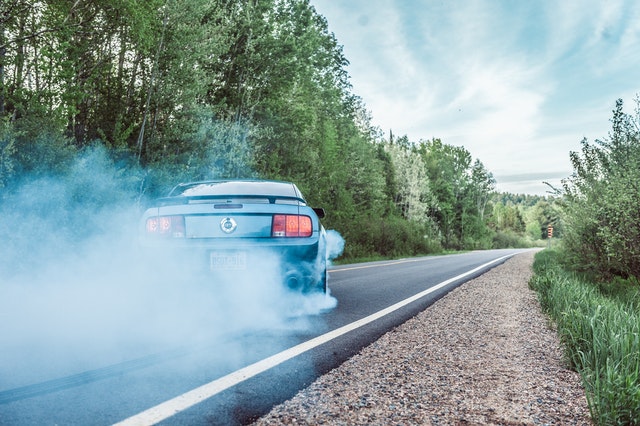 worst engines to avoid - smoky car exhaust