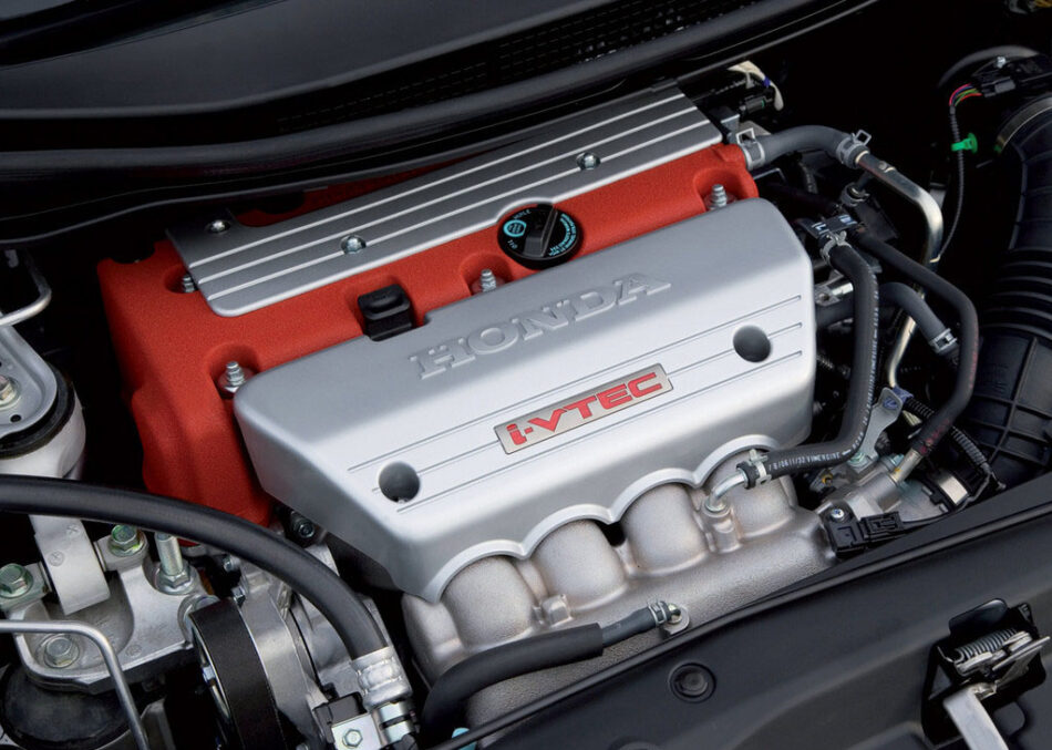 VTEC vs. Non-VTEC Engines header